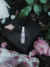 Load image into Gallery viewer, Moo-n Milk