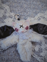 Load image into Gallery viewer, Snow Bat