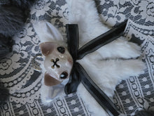 Load image into Gallery viewer, Peppermint Bat