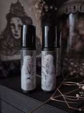 Load image into Gallery viewer, Exoskeleton