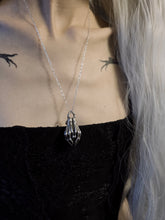 Load image into Gallery viewer, Orb Hands