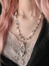 Load image into Gallery viewer, Labradorite and Clear Quartz Pod Necklace