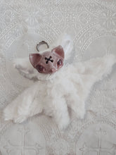Load image into Gallery viewer, Strawberry-Bat