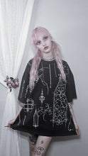 Load image into Gallery viewer, Custom Drop sleeve Tee