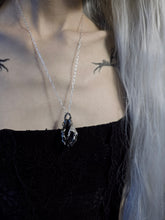 Load image into Gallery viewer, Orb Hands