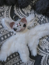 Load image into Gallery viewer, Porcelain Bat