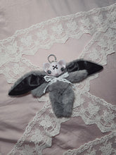 Load image into Gallery viewer, Willow Bat