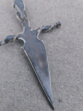Load image into Gallery viewer, Sand Dagger