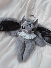 Load image into Gallery viewer, Octavia