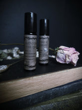 Load image into Gallery viewer, Rainy Day at the Library