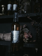 Load image into Gallery viewer, Willow's Nest