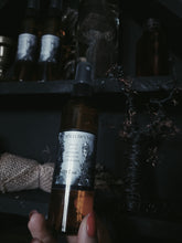 Load image into Gallery viewer, Willow's Nest