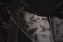 Load image into Gallery viewer, Ghosts in the Snow Collar