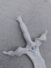 Load image into Gallery viewer, Snow Dagger
