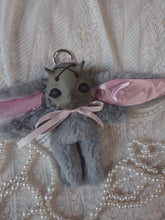 Load image into Gallery viewer, Bearded Dragon Meep
