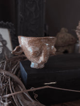 Load image into Gallery viewer, Brainless Rabbit teacup
