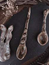 Load image into Gallery viewer, Eyes teaspoon

