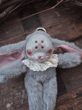 Load image into Gallery viewer, Egg Bun Meep
