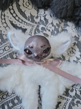 Load image into Gallery viewer, Jelly bat
