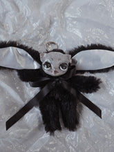 Load image into Gallery viewer, Silver Cat Meep
