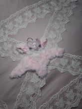 Load image into Gallery viewer, Pearly Pink
