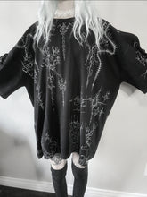 Load image into Gallery viewer, Creature Tee
