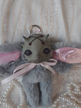 Load image into Gallery viewer, Bearded Dragon Meep
