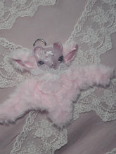 Load image into Gallery viewer, Pearly Pink
