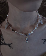 Load image into Gallery viewer, Tooth choker
