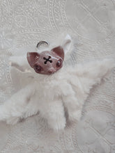 Load image into Gallery viewer, Strawberry-Bat
