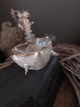 Load image into Gallery viewer, Whimsy spikes teacup
