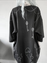 Load image into Gallery viewer, Keys Tee
