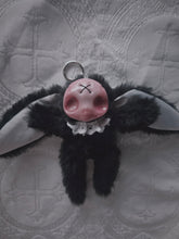 Load image into Gallery viewer, Fleshberry Meep
