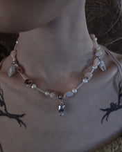 Load image into Gallery viewer, Tooth choker
