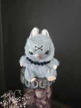 Load image into Gallery viewer, Dustkitten Lameep
