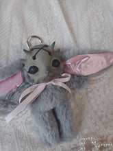 Load image into Gallery viewer, Bearded Dragon Meep
