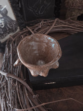 Load image into Gallery viewer, Brainless Rabbit teacup
