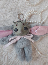 Load image into Gallery viewer, Bearded Dragon Meep
