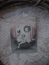 Load image into Gallery viewer, Swan Nest
