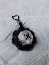 Load image into Gallery viewer, Bombastic Side Eye
