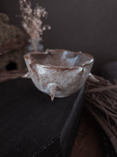 Load image into Gallery viewer, Whimsy spikes teacup
