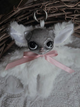 Load image into Gallery viewer, Speckled Cat-Bat
