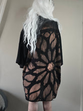 Load image into Gallery viewer, Witch Hut
