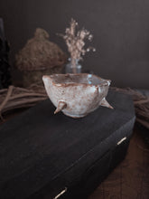 Load image into Gallery viewer, Whimsy spikes teacup
