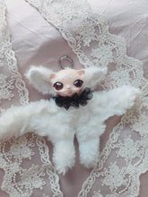 Load image into Gallery viewer, Vampire cat-bat
