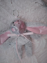 Load image into Gallery viewer, Stunned Lisa Meep
