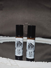 Load image into Gallery viewer, Fog Fairytale roller perfume
