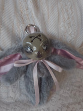 Load image into Gallery viewer, Cactus Bun Meep
