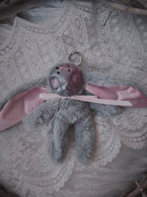 Load image into Gallery viewer, Stunned Lisa Meep
