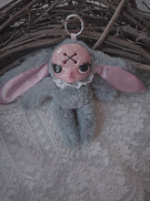 Load image into Gallery viewer, Peaches Meep
